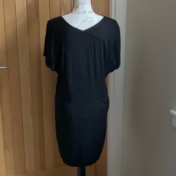 NWOT Beautiful Black Rayon Dress By Félicité. Size 2. - Picture 6 of 13
